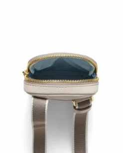 ECCO Phone Carry> Crossbody | Smålærvarer